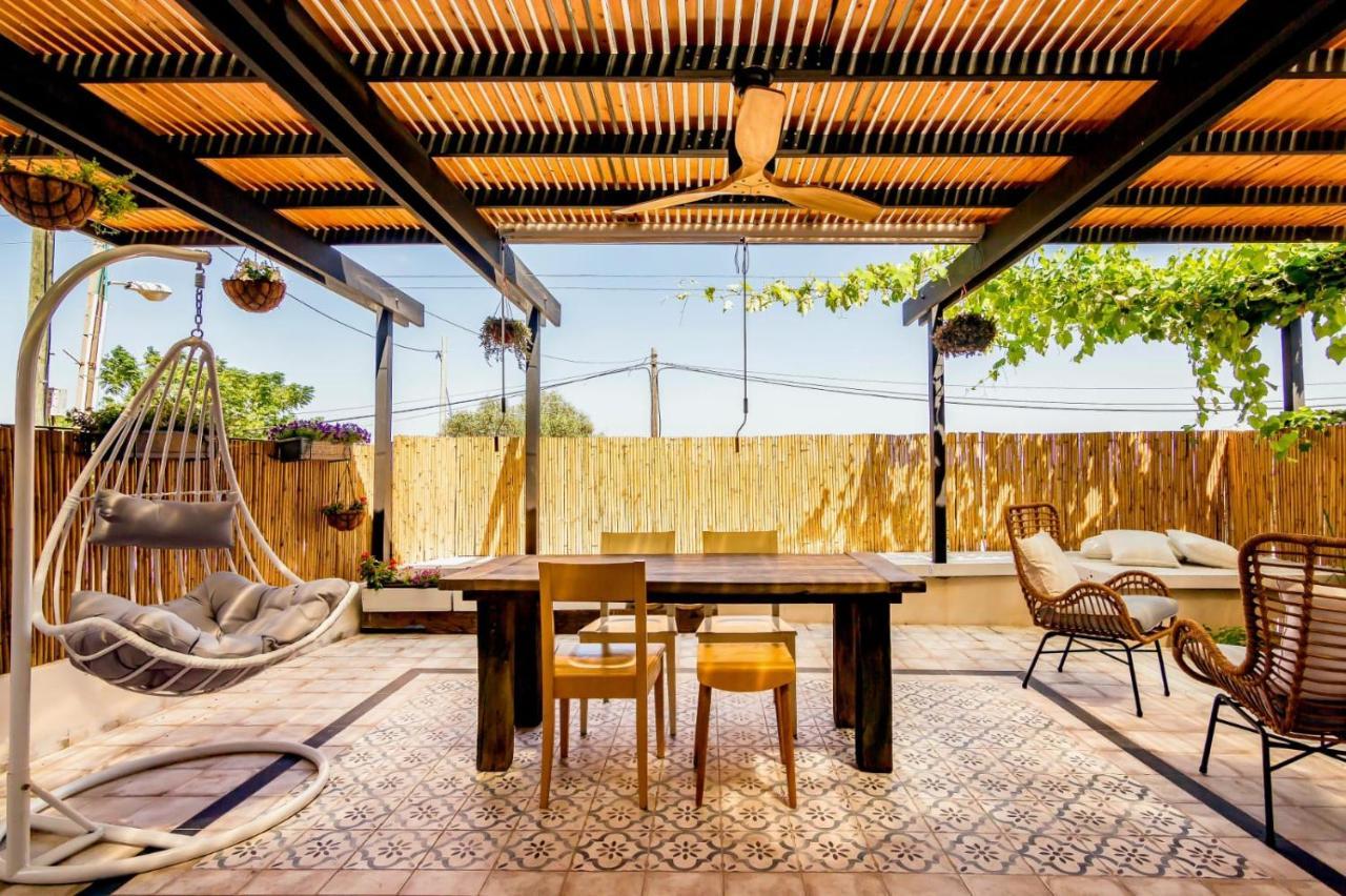 Jabotinsky 37 Bed and Breakfast Zikhron Ya‘akov Eksteriør billede