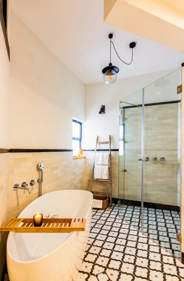 Jabotinsky 37 Bed and Breakfast Zikhron Ya‘akov Eksteriør billede